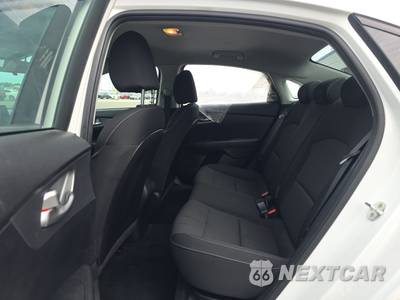 2021 Kia Forte LXS - zdjęcie 13 z 34 - miniatura