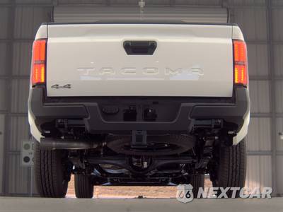 2026 Toyota Tacoma SR Crew Cab Medium Bed - zdjęcie 7 z 26 - miniatura