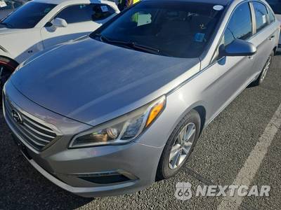 2015 Hyundai Sonata SE - zdjęcie 1 z 48 - miniatura
