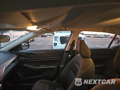 2026 Nissan Altima SV - zdjęcie 17 z 21 - miniatura