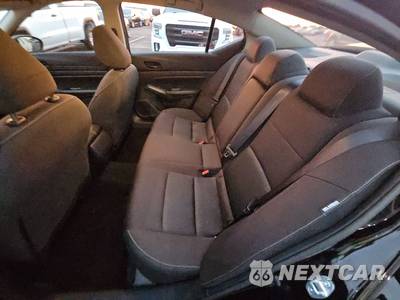 2026 Nissan Altima SV - zdjęcie 13 z 21 - miniatura