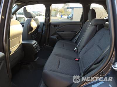 2025 Subaru Forester Premium - zdjęcie 13 z 22 - miniatura