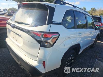 2025 Subaru Forester Premium - zdjęcie 4 z 18 - miniatura