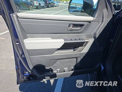 2026 Toyota Sequoia Limited - zdjęcie 15 z 26 - miniatura