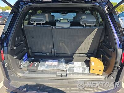2026 Toyota Sequoia Limited - zdjęcie 24 z 26 - miniatura