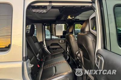 2023 Jeep Wrangler 4xe 4 Door Sahara High Altitude - zdjęcie 15 z 36 - miniatura