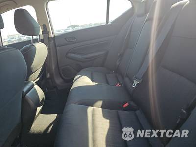 2025 Nissan Altima SV - zdjęcie 13 z 19 - miniatura