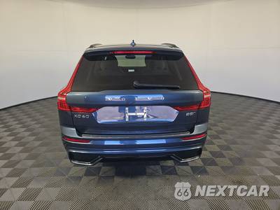 2024 Volvo XC60 B5 Plus Dark Theme - zdjęcie 5 z 17 - miniatura
