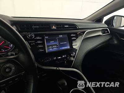 2018 Toyota Camry XSE - zdjęcie 11 z 17 - miniatura