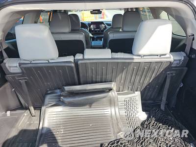 2023 Toyota Highlander XLE - zdjęcie 17 z 30 - miniatura