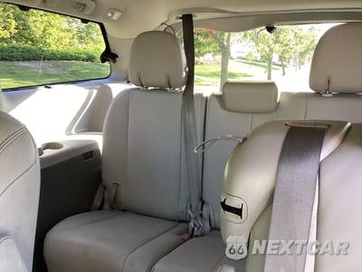 2017 Toyota Sienna XLE 8-Passenger 119.3" WB - zdjęcie 22 z 30 - miniatura
