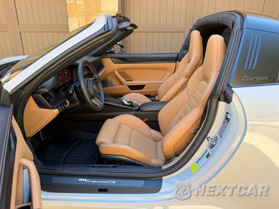 2026 Porsche 911 Targa 4 GTS - zdjęcie 33 z 47 - miniatura