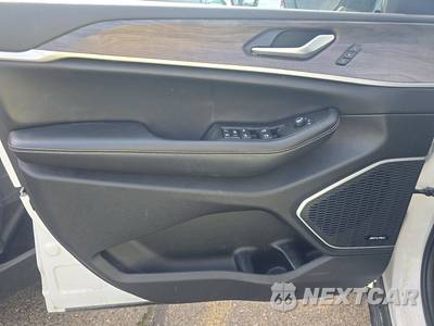 2023 Jeep Grand Cherokee Limited - zdjęcie 15 z 27 - miniatura
