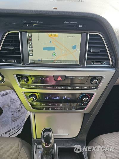 2016 Hyundai Sonata Limited - zdjęcie 11 z 22 - miniatura
