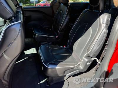 2025 Chrysler Pacifica Limited 121.6" WB - zdjęcie 9 z 25 - miniatura