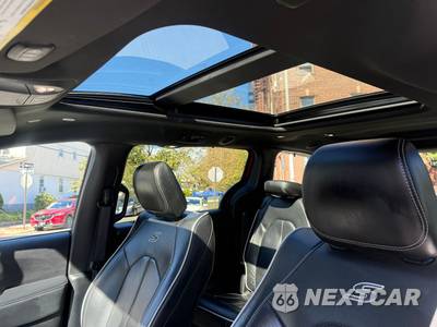 2025 Chrysler Pacifica Limited 121.6" WB - zdjęcie 24 z 25 - miniatura