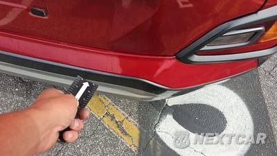 2021 Hyundai Kona Limited - zdjęcie 22 z 50 - miniatura