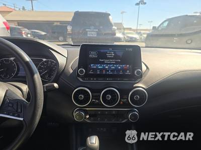 2024 Nissan Sentra SV - zdjęcie 11 z 22 - miniatura