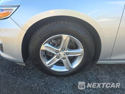 2021 Chevrolet Malibu LS 1FL - zdjęcie 8 z 21 - miniatura
