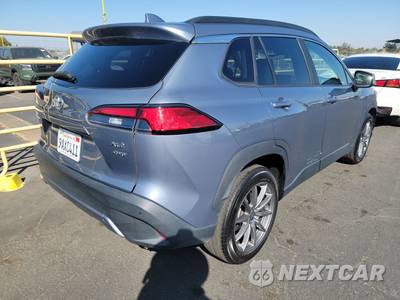 2022 Toyota Corolla Cross XLE - zdjęcie 4 z 34 - miniatura