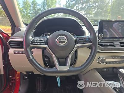 2019 Nissan Altima Platinum - zdjęcie 10 z 42 - miniatura