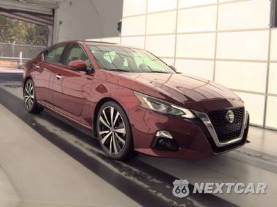 2019 Nissan Altima Platinum - zdjęcie 3 z 42 - miniatura