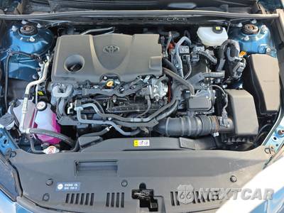 2025 Toyota Camry XLE - zdjęcie 15 z 31 - miniatura