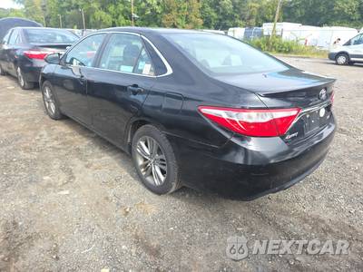 2016 Toyota Camry SE - zdjęcie 6 z 42 - miniatura