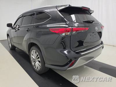 2021 Toyota Highlander Platinum - zdjęcie 6 z 25 - miniatura
