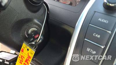 2017 Toyota Camry SE - zdjęcie 19 z 47 - miniatura