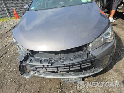 2016 Toyota Camry SE - zdjęcie 15 z 51 - miniatura
