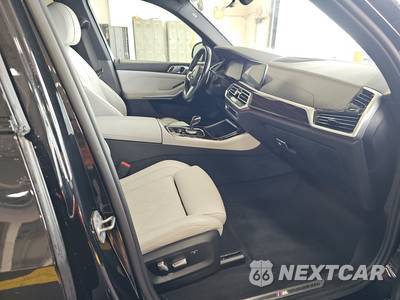2023 BMW X5 Sports Activity Vehicle xDrive40i M SPORT LINE - zdjęcie 8 z 32 - miniatura