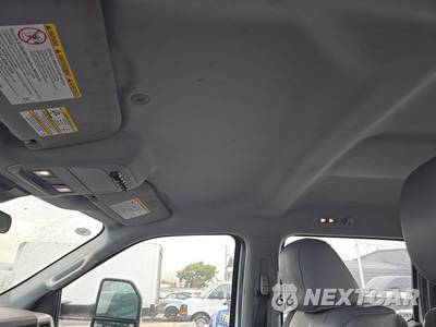 2025 Ford Super Duty F-250 XL Crew Cab Long Bed - zdjęcie 14 z 29 - miniatura