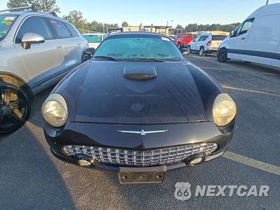 2002 Ford Thunderbird Deluxe w/Removable Top - zdjęcie 2 z 18 - miniatura