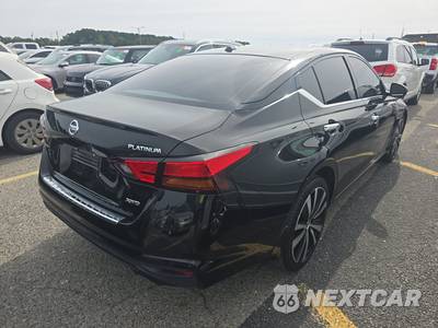 2020 Nissan Altima Platinum - zdjęcie 4 z 25 - miniatura