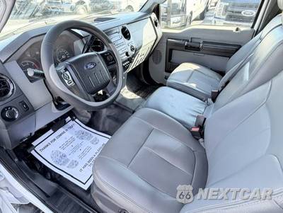 2015 Ford Super Duty F-350 XL Crew Cab Long Bed - zdjęcie 9 z 18 - miniatura
