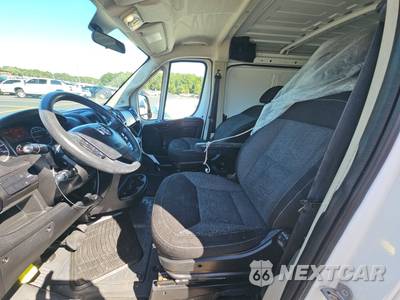2020 Ram ProMaster 1500 Cargo Van Low Roof 136.0" WB - zdjęcie 7 z 23 - miniatura