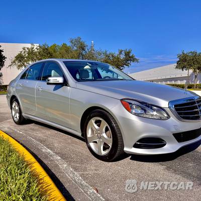 2016 Mercedes-Benz E 350 Luxury 4MATIC Sedan - zdjęcie 7 z 114 - miniatura
