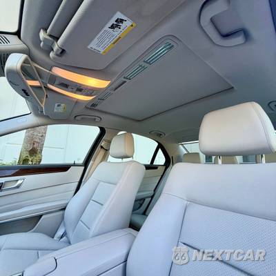 2016 Mercedes-Benz E 350 Luxury 4MATIC Sedan - zdjęcie 70 z 114 - miniatura