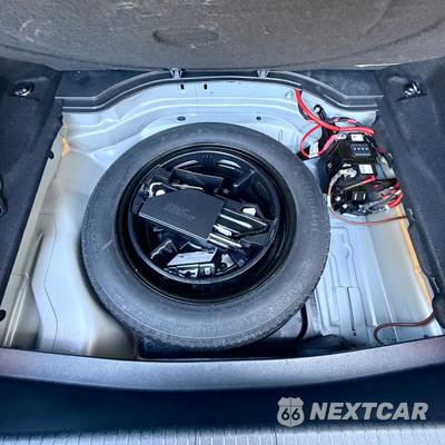 2016 Mercedes-Benz E 350 Luxury 4MATIC Sedan - zdjęcie 86 z 114 - miniatura