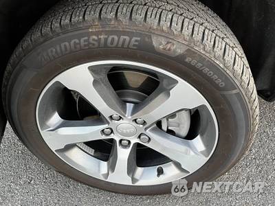 2023 Jeep Grand Cherokee 4xe - zdjęcie 23 z 27 - miniatura