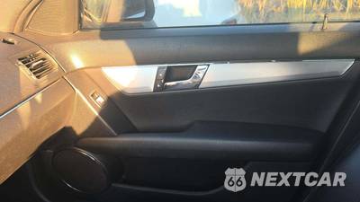 2008 Mercedes-Benz C 300 - zdjęcie 28 z 54 - miniatura
