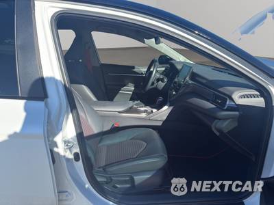 2023 Toyota Camry TRD - zdjęcie 16 z 20 - miniatura