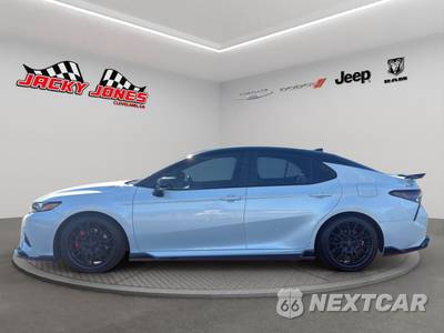 2023 Toyota Camry TRD - zdjęcie 3 z 20 - miniatura