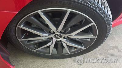 2023 Toyota Camry XLE - zdjęcie 30 z 41 - miniatura