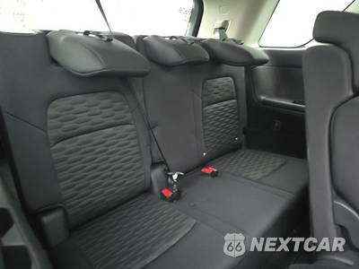 2025 Nissan Pathfinder SV - zdjęcie 14 z 19 - miniatura