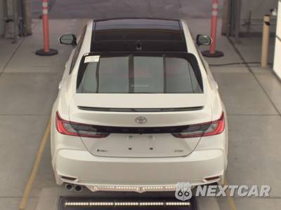 2025 Toyota Camry XSE - zdjęcie 5 z 20 - miniatura
