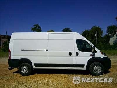 2022 Ram ProMaster 2500 Cargo Van High Roof 159.0" WB - zdjęcie 33 z 37 - miniatura