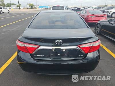 2015 Toyota Camry LE - zdjęcie 5 z 38 - miniatura