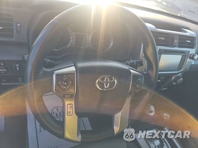 2019 Toyota 4Runner SR5 Premium - zdjęcie 10 z 24 - miniatura